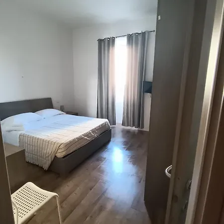 Mani Villanova Bed & Breakfast Cagliari